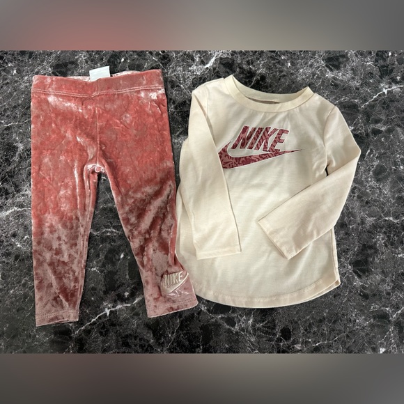Nike Pink Velvet Lounge 2pc set - Picture 1 of 2